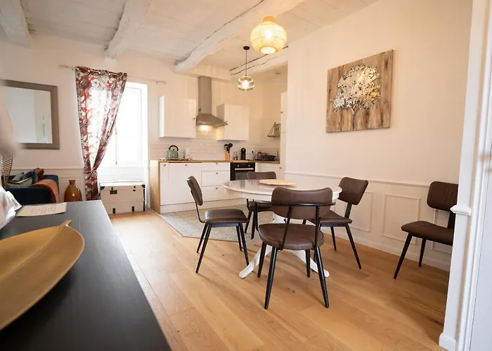 Appartement Cosy En Coeur De Bourg
